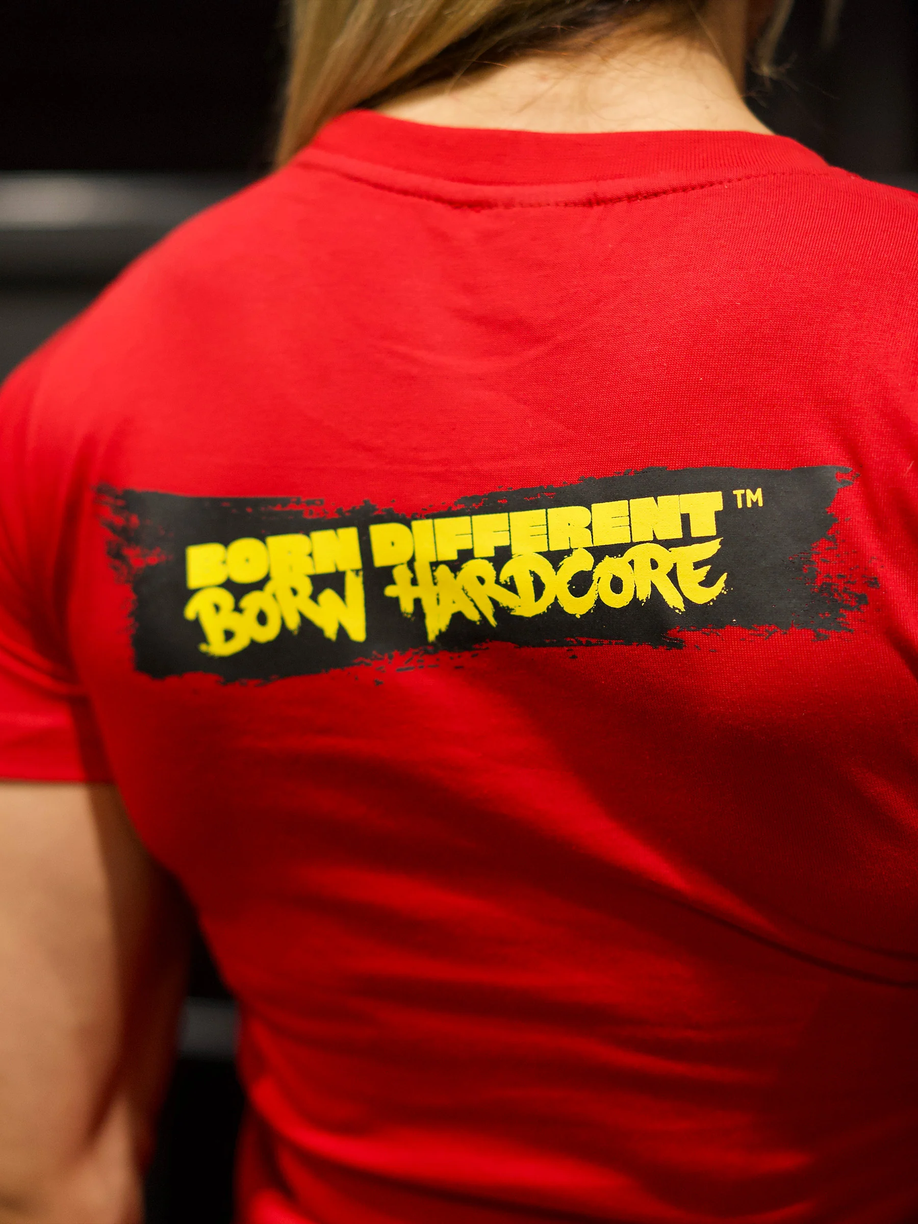 MUTANT® BORN HARDCORE WOMEN’S BOLD GYM T-SHIRT (RED) - Image 6