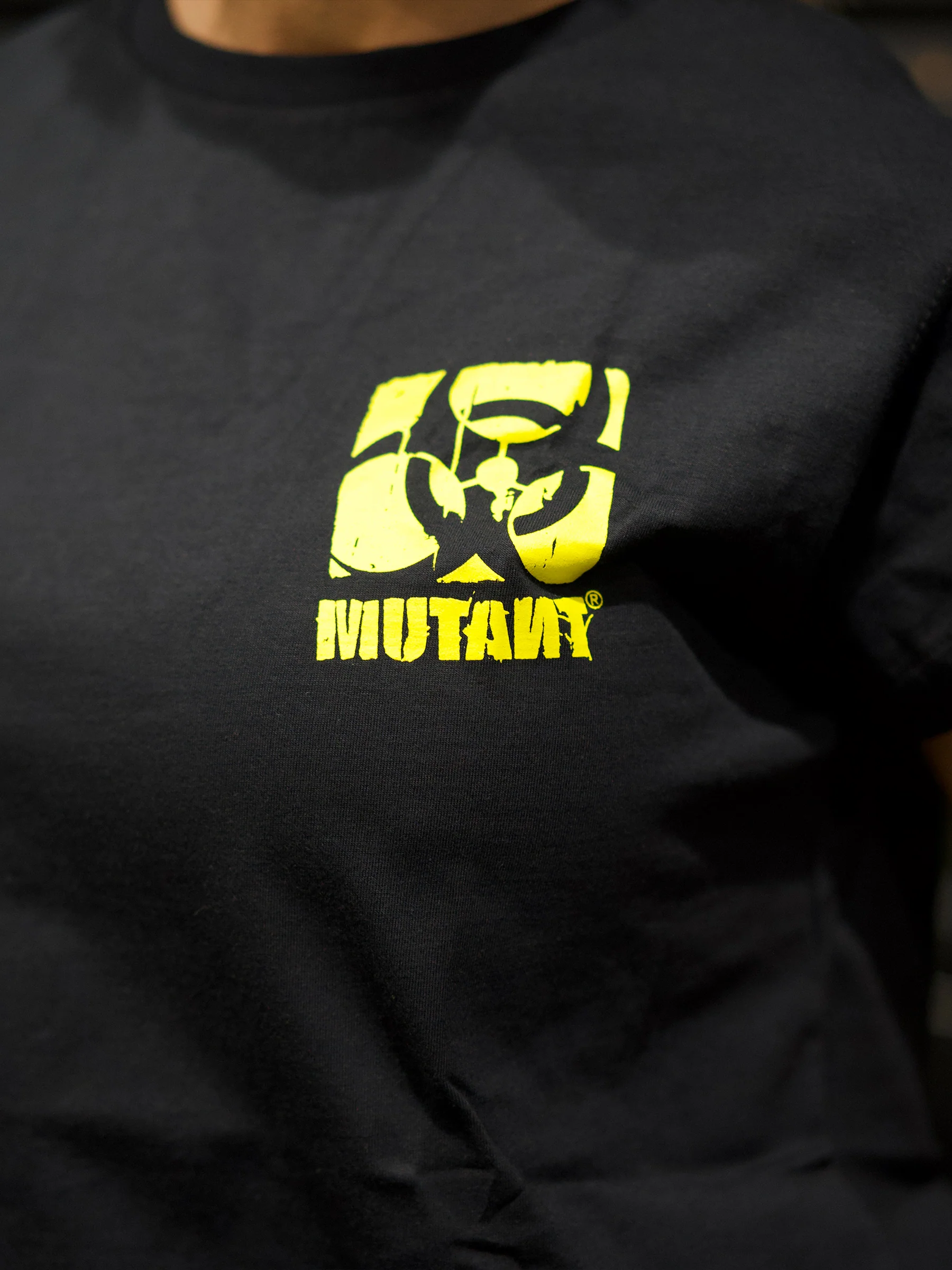 MUTANT® BORN HARDCORE WOMEN’S SKULL CAP SLEEVE GYM SHIRT (BLACK & YELLOW) - Image 6